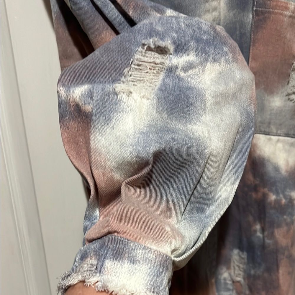 POL oversized Tie-Dye Button Down Shirt - Picture 3 of 6